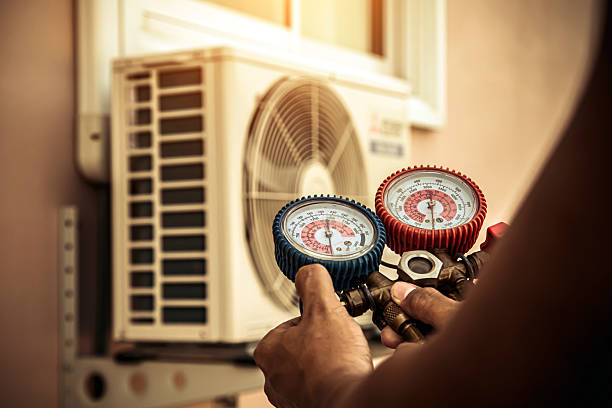 Professional Hvac Installation technician working in Hugo, OK